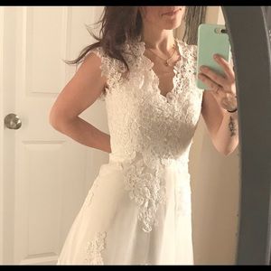 Wedding dress